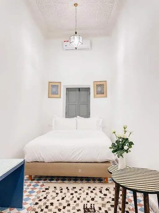 Riad Dar Cidi 100M2 In Der Medina Mit Terrasse 马拉喀什 0*,